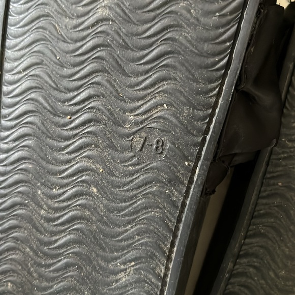 Black satin slides 7 8 bow knot sandals rubber molded foot fakin-stock M - Picture 7 of 8